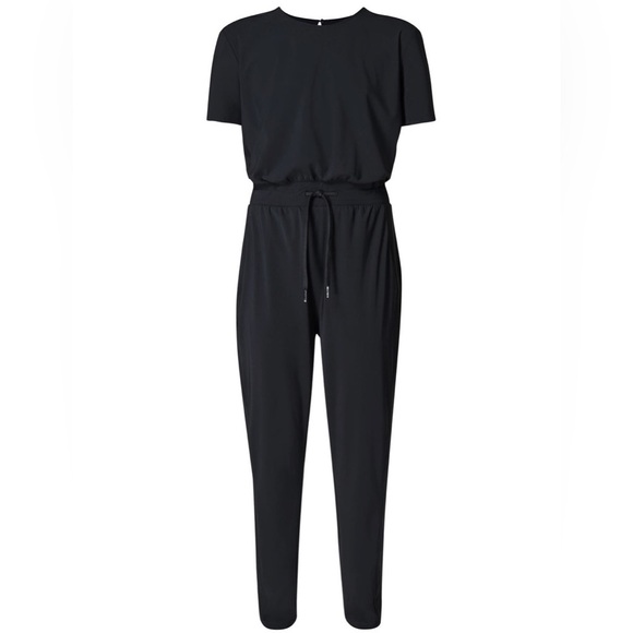 Sweaty Betty
Explorer Jumpsuit - Black - Picture 5 of 6